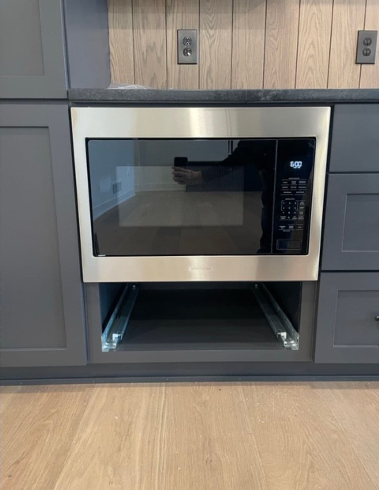 Gallery photos for Full Custom Home Appliance Install in Clive IA: Image #4