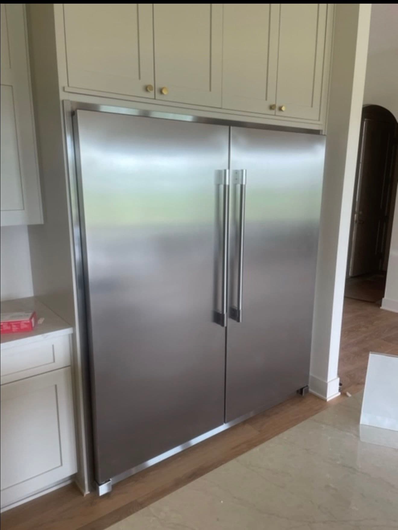Project Frigidaire Twin Pro Refrigerator and 36" Gas Range Install image