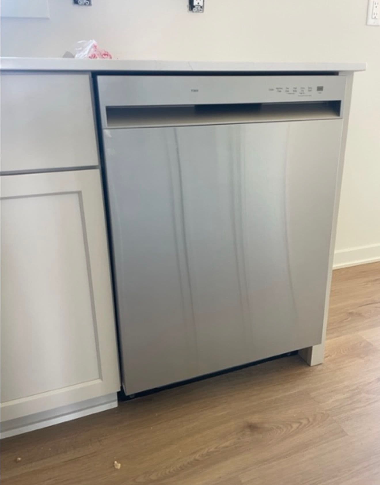 Gallery photos for Full LG Appliance Suite Install in a Norwalk Spec Townhouse: Image #1
