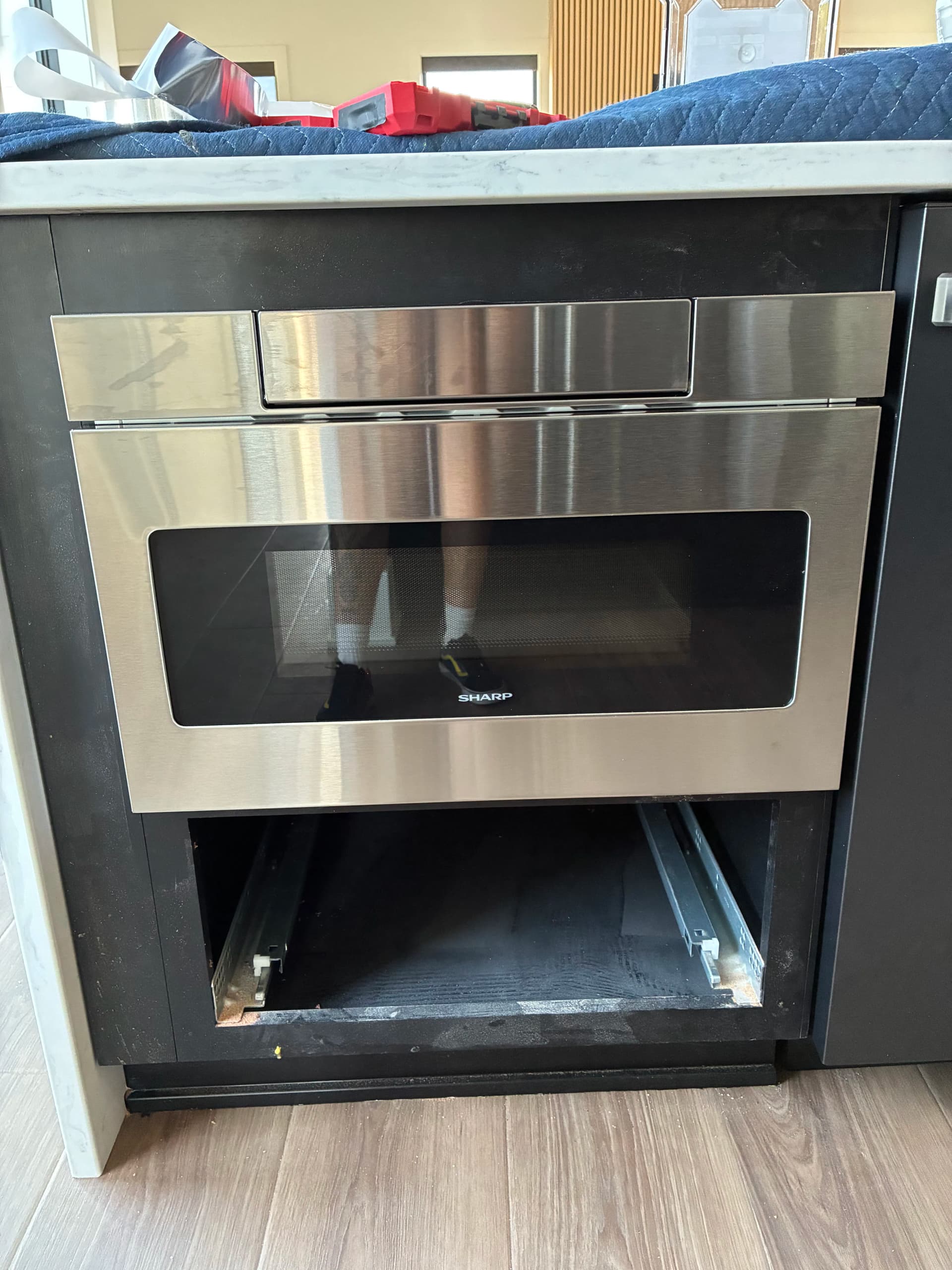 Gallery photos for Full Home Show House Appliance Install with GE Café Matte Black: Image #6