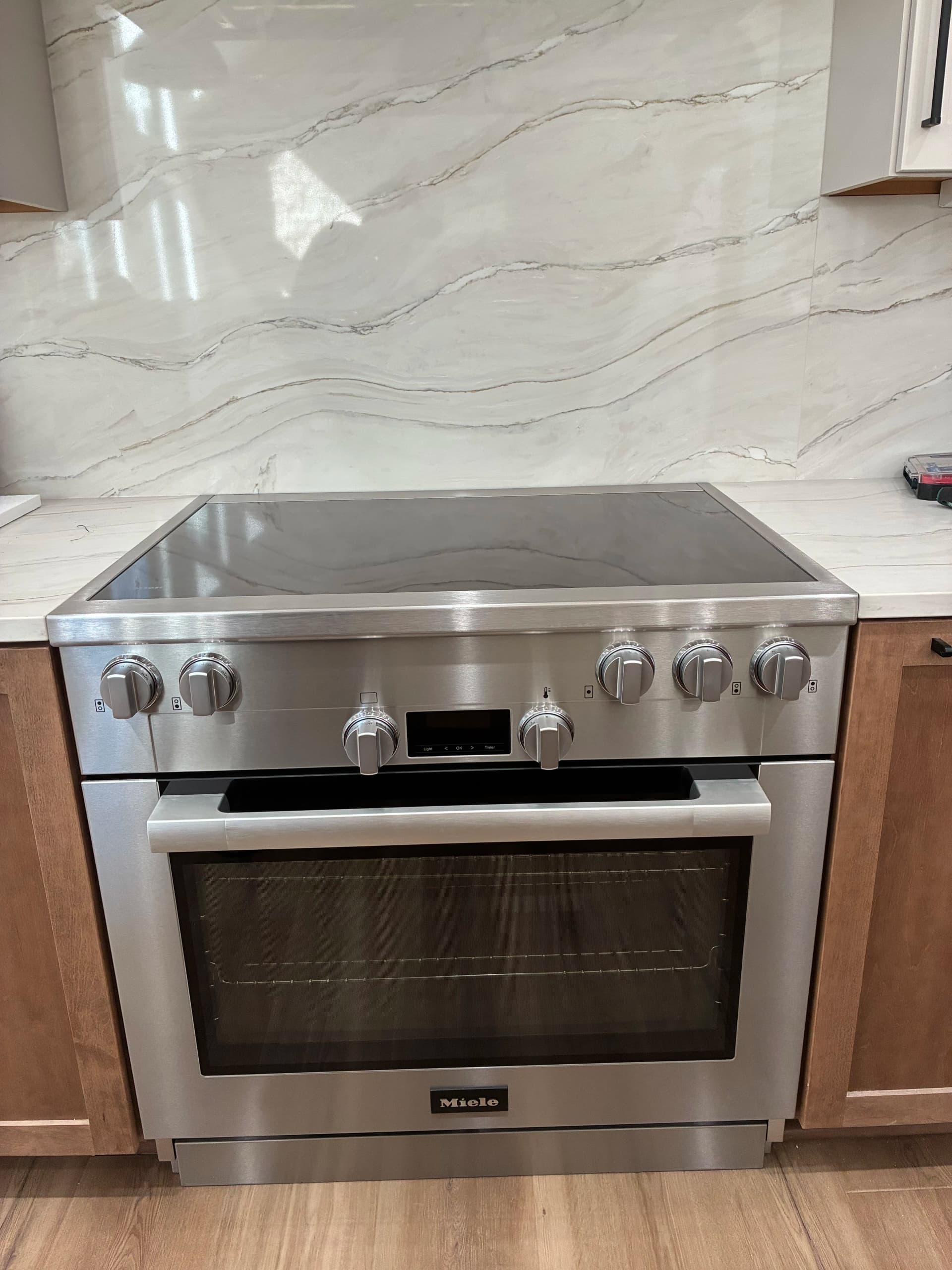 Gallery photos for Full-House Appliance Install Done Right From Kitchen to Laundry: Image #3