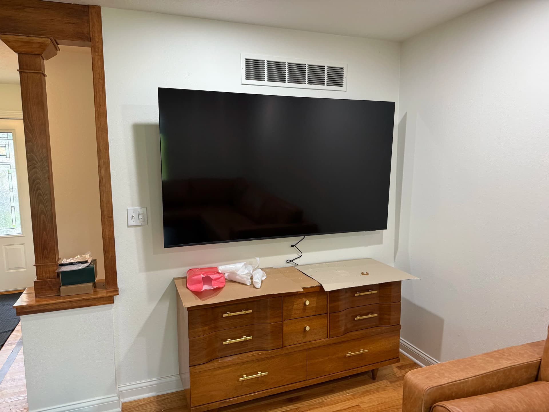 Gallery photos for Multi-Room TV and Sound Bar Install for an Ames Airbnb: Image #2