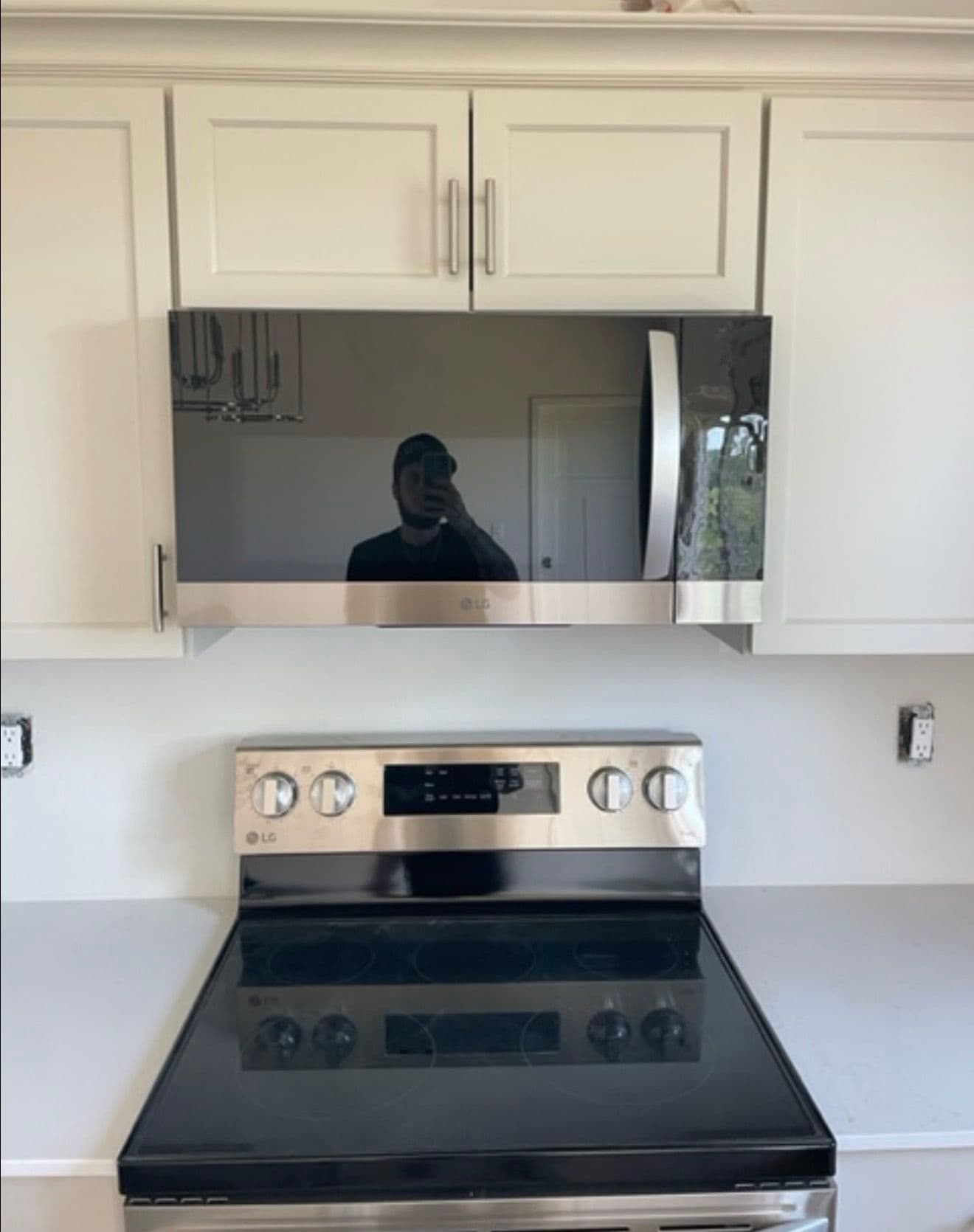 Full LG Appliance Suite Install in a Norwalk Spec Townhouse image