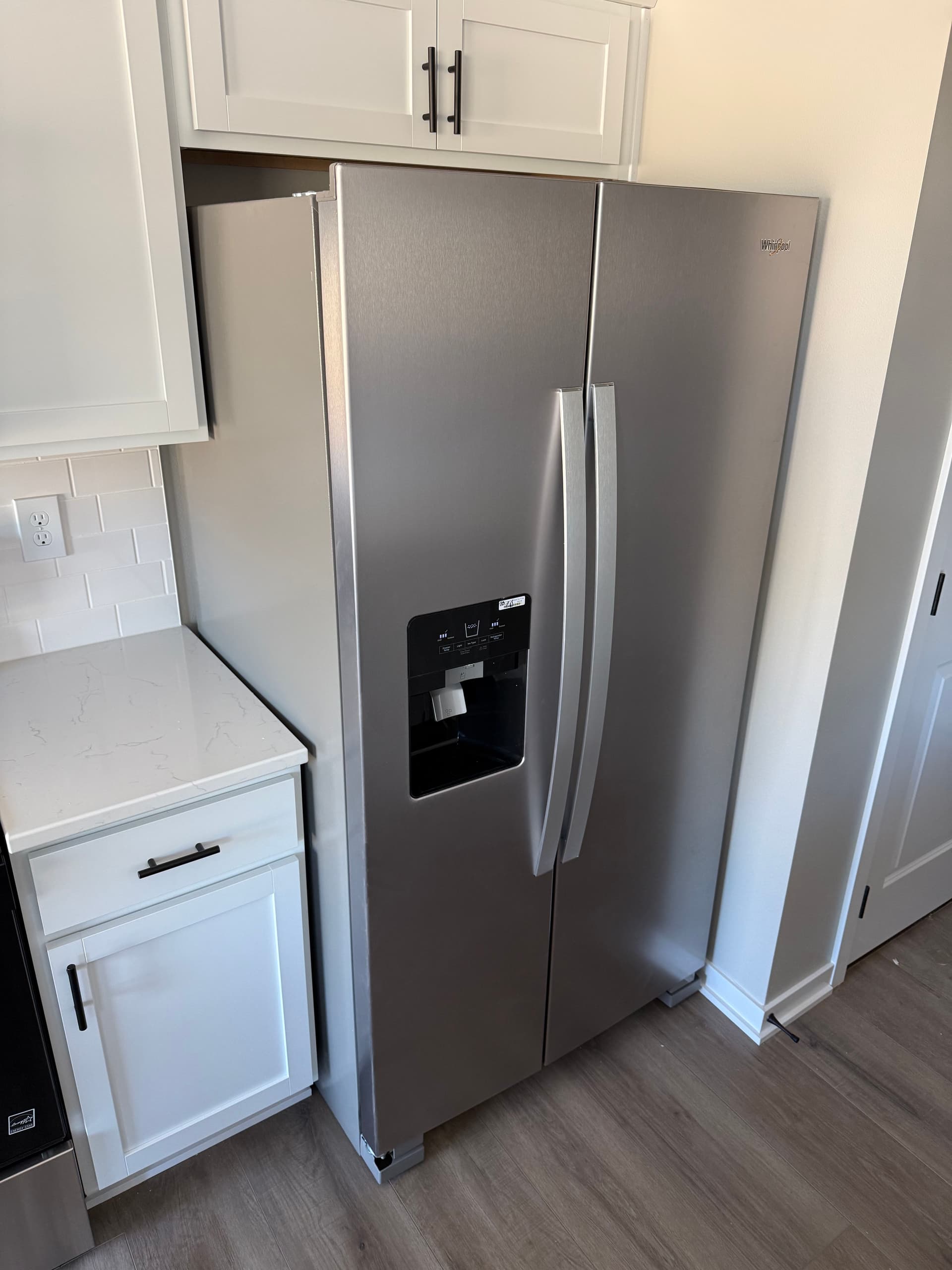 Full Kitchen and Laundry Appliance Install Near Easter Lake Des Moines image