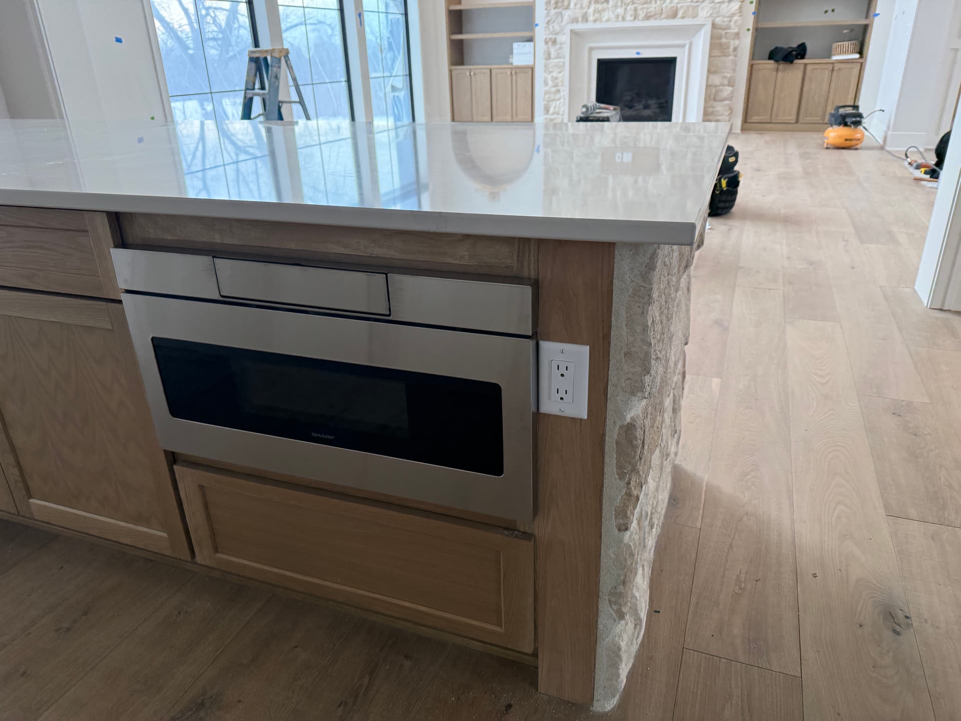 Gallery photos for Full Luxury Appliance Install in a Norwalk Iowa Custom Home: Image #4