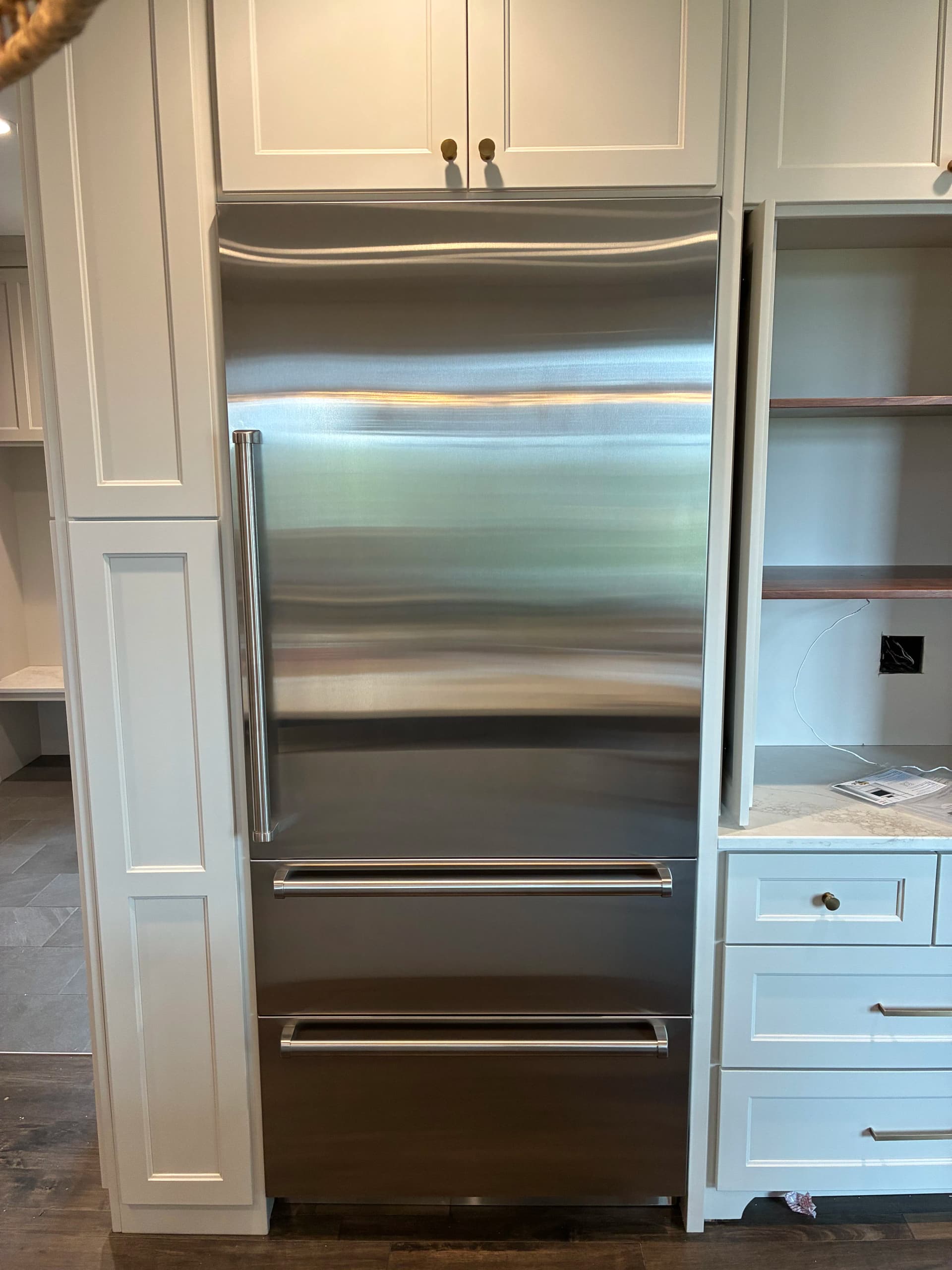 Full Sub-Zero and Wolf Kitchen Appliance Install in Pella image