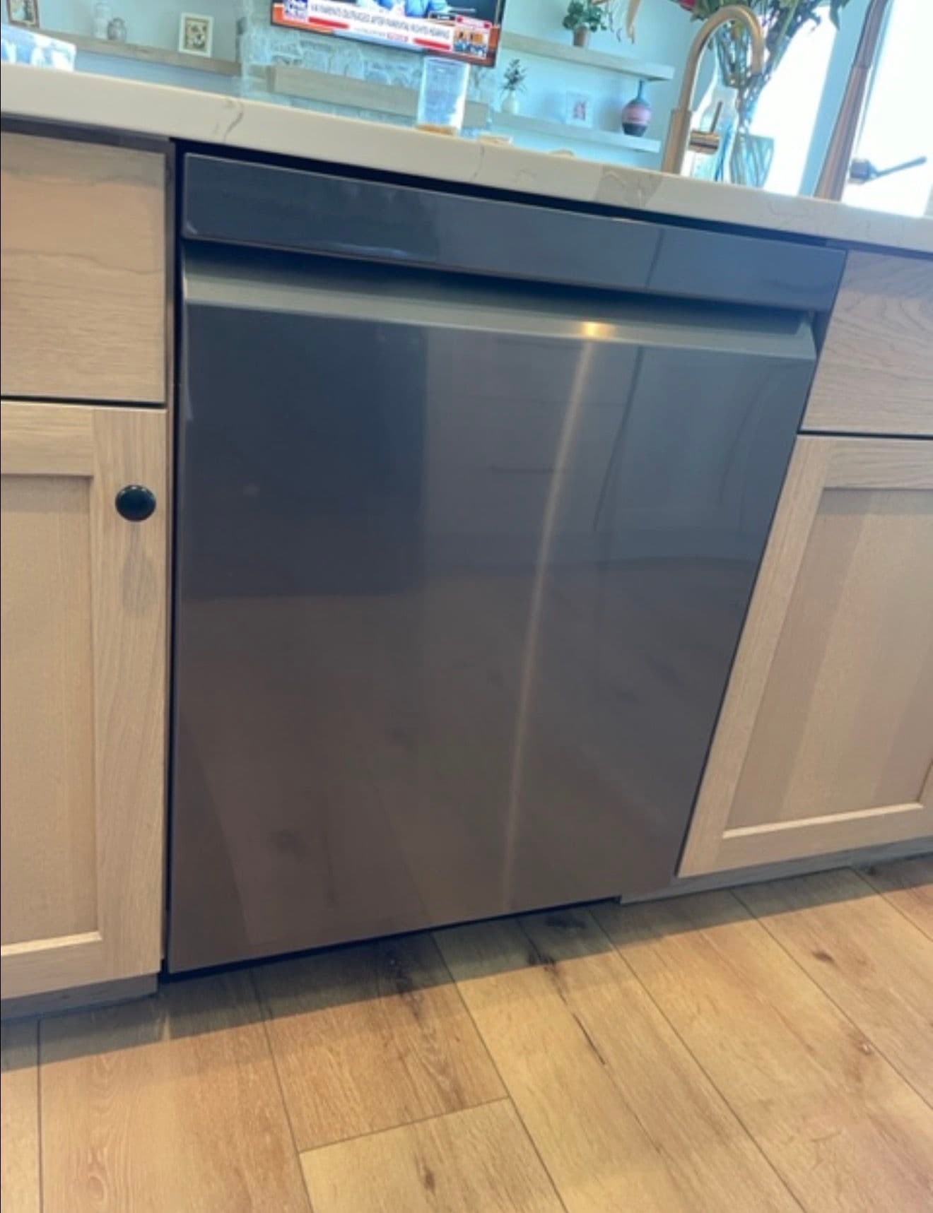 Gallery photos for Washer, Dryer, and Dishwasher Reinstall Done Right in Waukee: Image #1