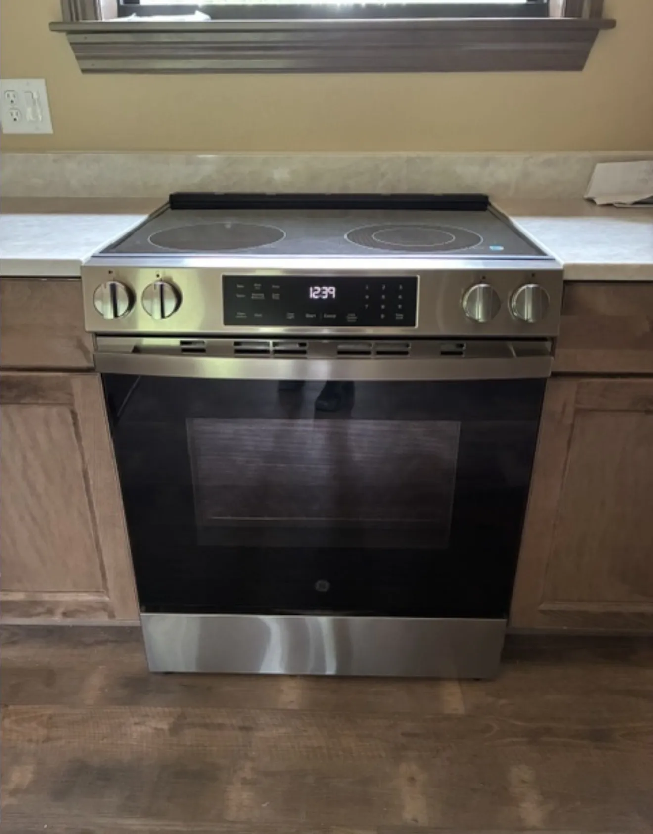 Project Full Home Appliance Install Done Right for a Spec Home image