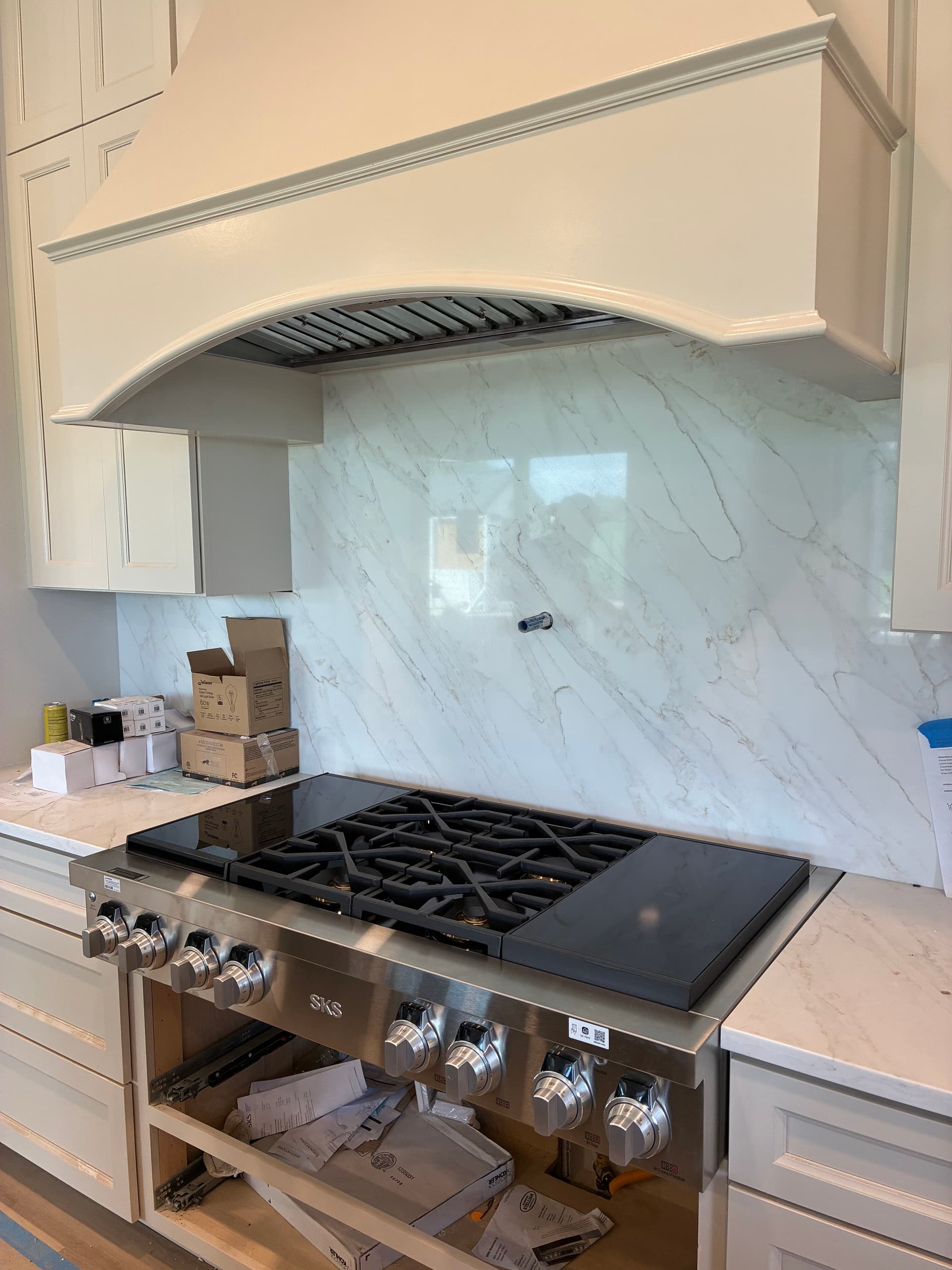Gallery photos for Home Show Kitchen Full Built-In Appliance Suite Nearly Complete: Image #4