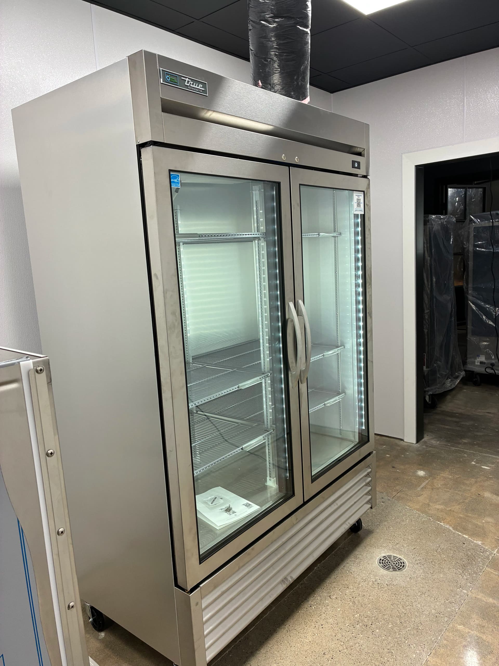 Gallery photos for Full Bar Refrigeration Setup in Dallas Center: Image #1