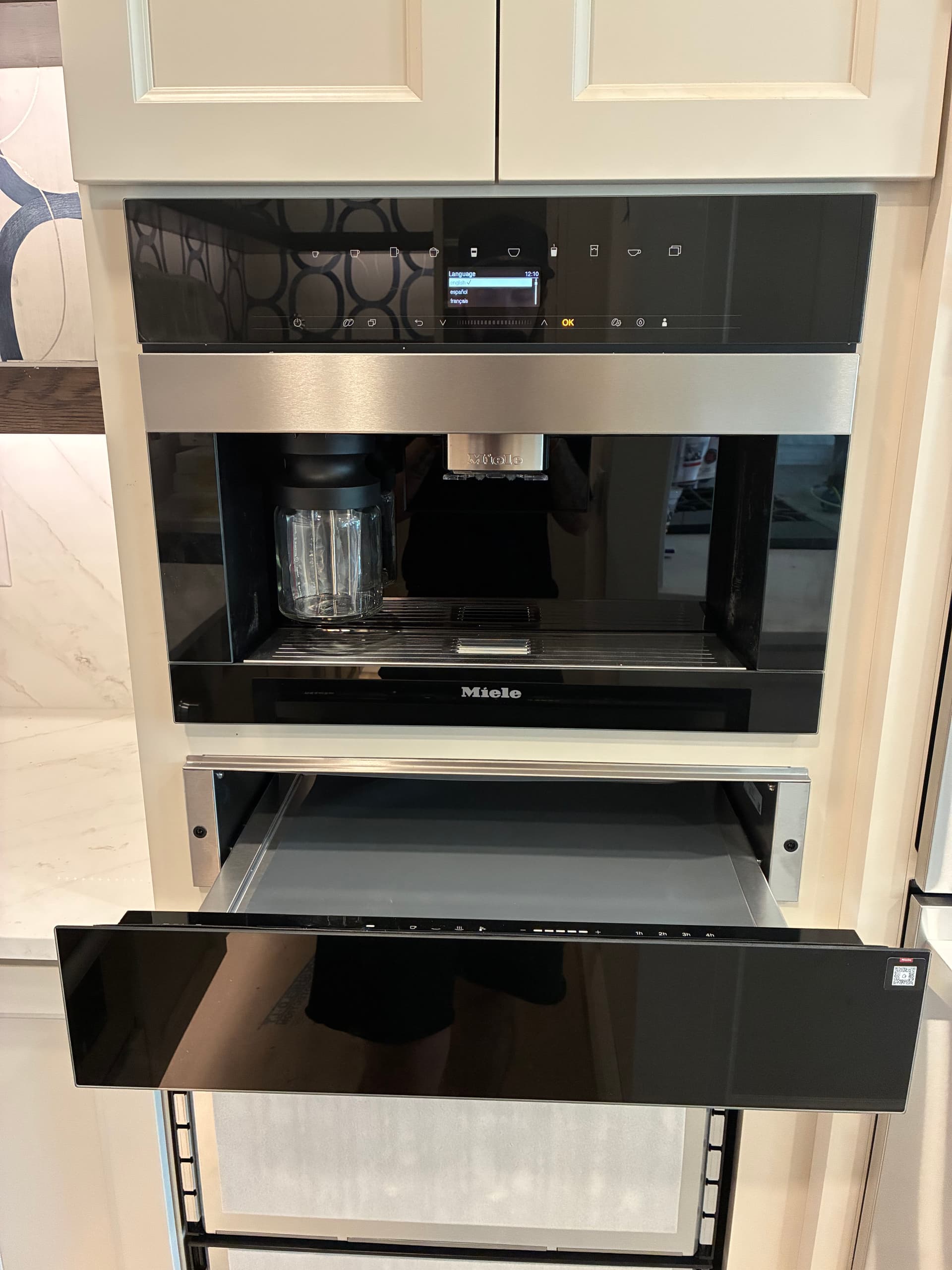 Gallery photos for Home Show Kitchen Full Built-In Appliance Suite Nearly Complete: Image #5