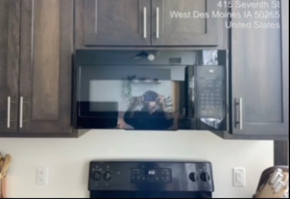 Over-the-Range Microwave Replacement in West Des Moines image