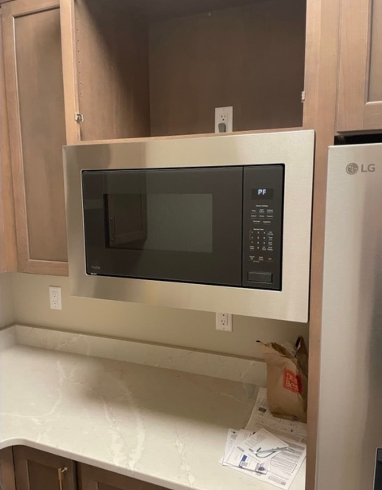 Gallery photos for Full Built-In Appliance Package Installed in a Custom Home: Image #4
