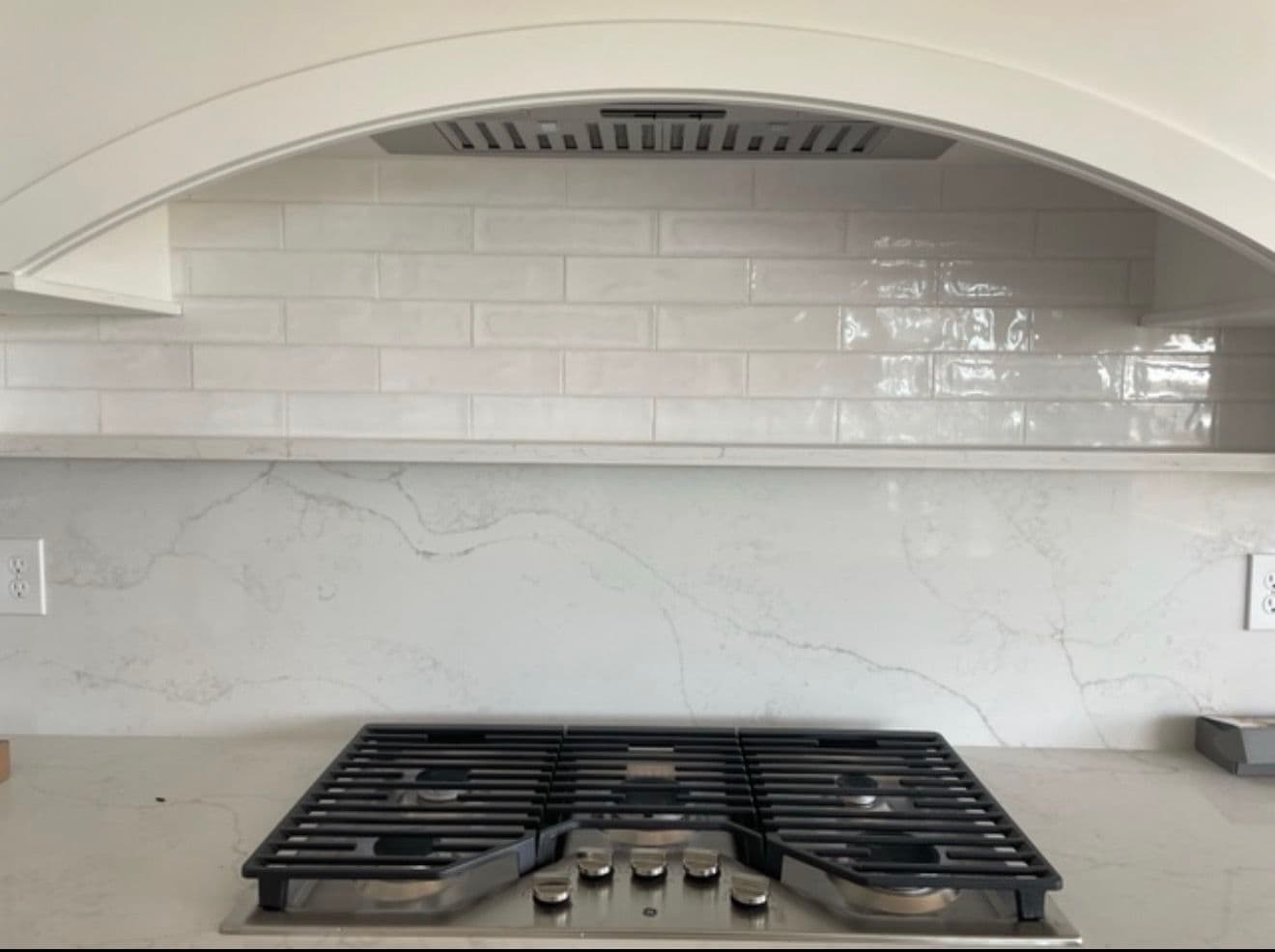 Gallery photos for Custom Kitchen Appliance Install Wrapped Up in West Des Moines: Image #1