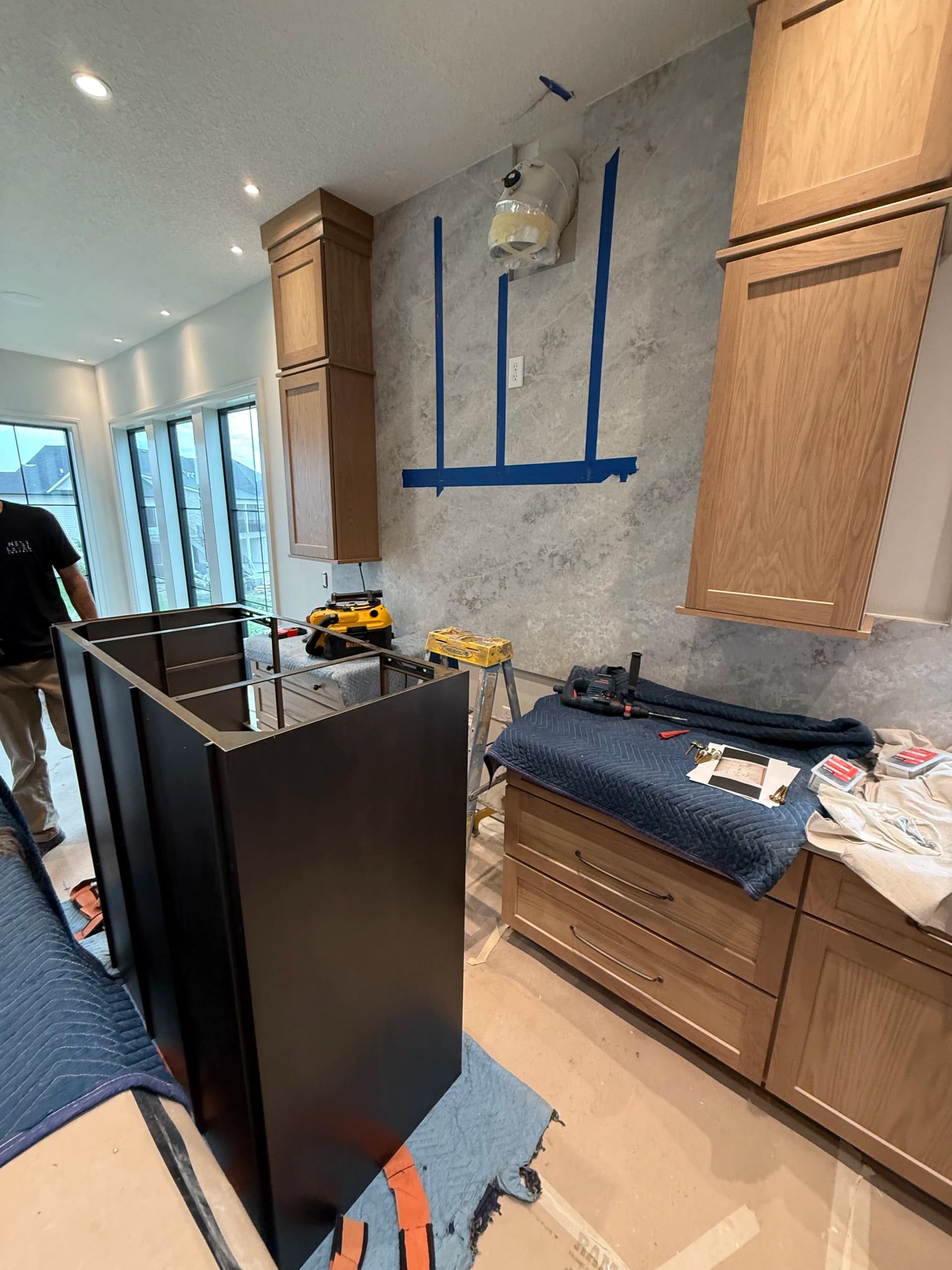 Gallery photos for Massive Copper Hood Strout Install with 42-Inch Insert: Image #1