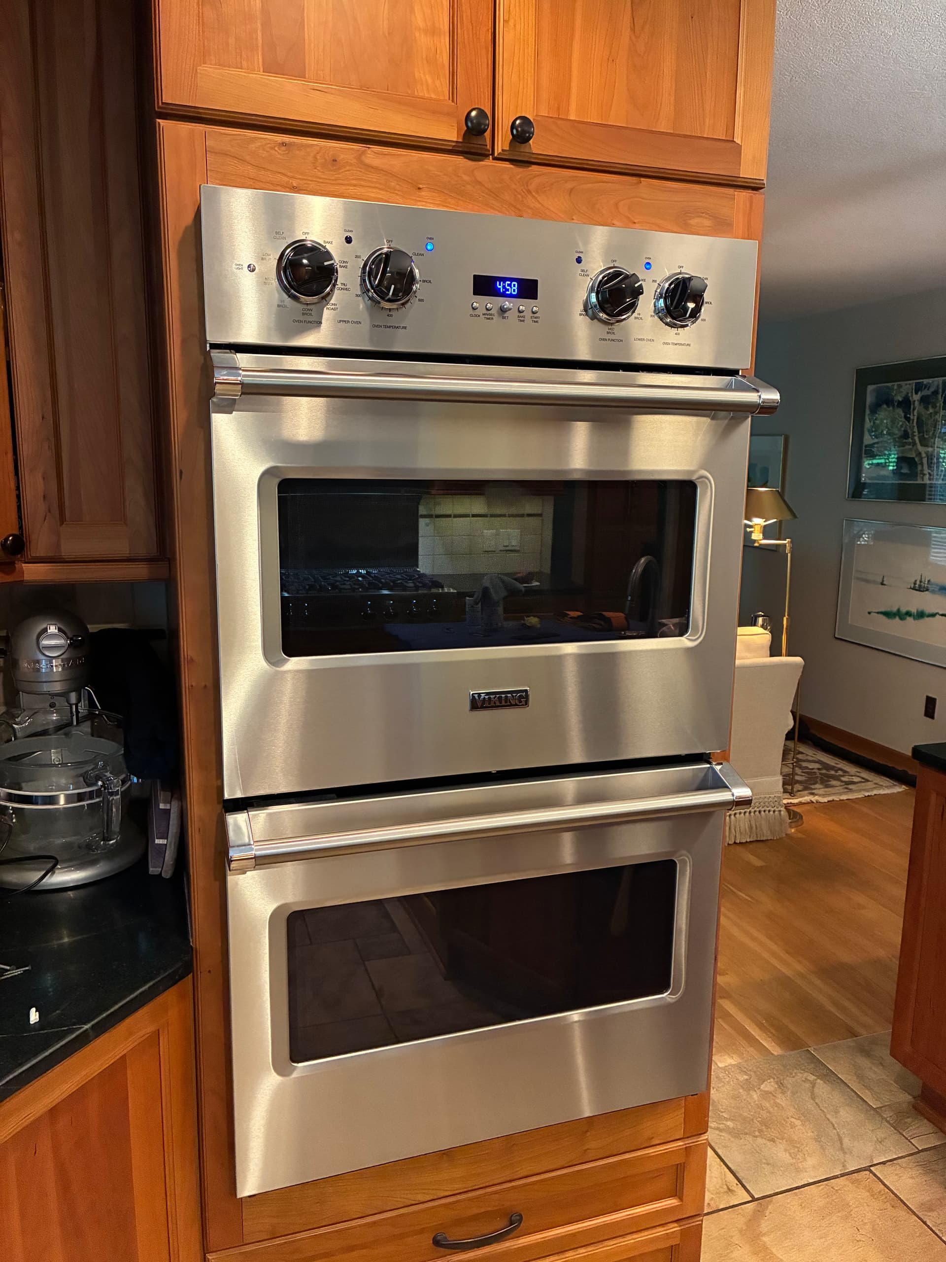 Gallery photos for Viking Professional Series Gas Range and Built-In Oven Install Done Right: Image #1