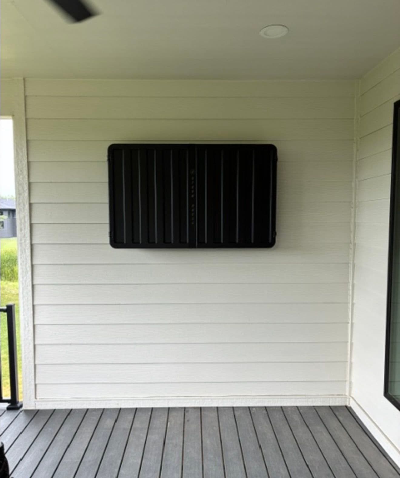 Gallery photos for Outdoor TV Mount Turns a Patio Into the Best Seat in the House: Image #1