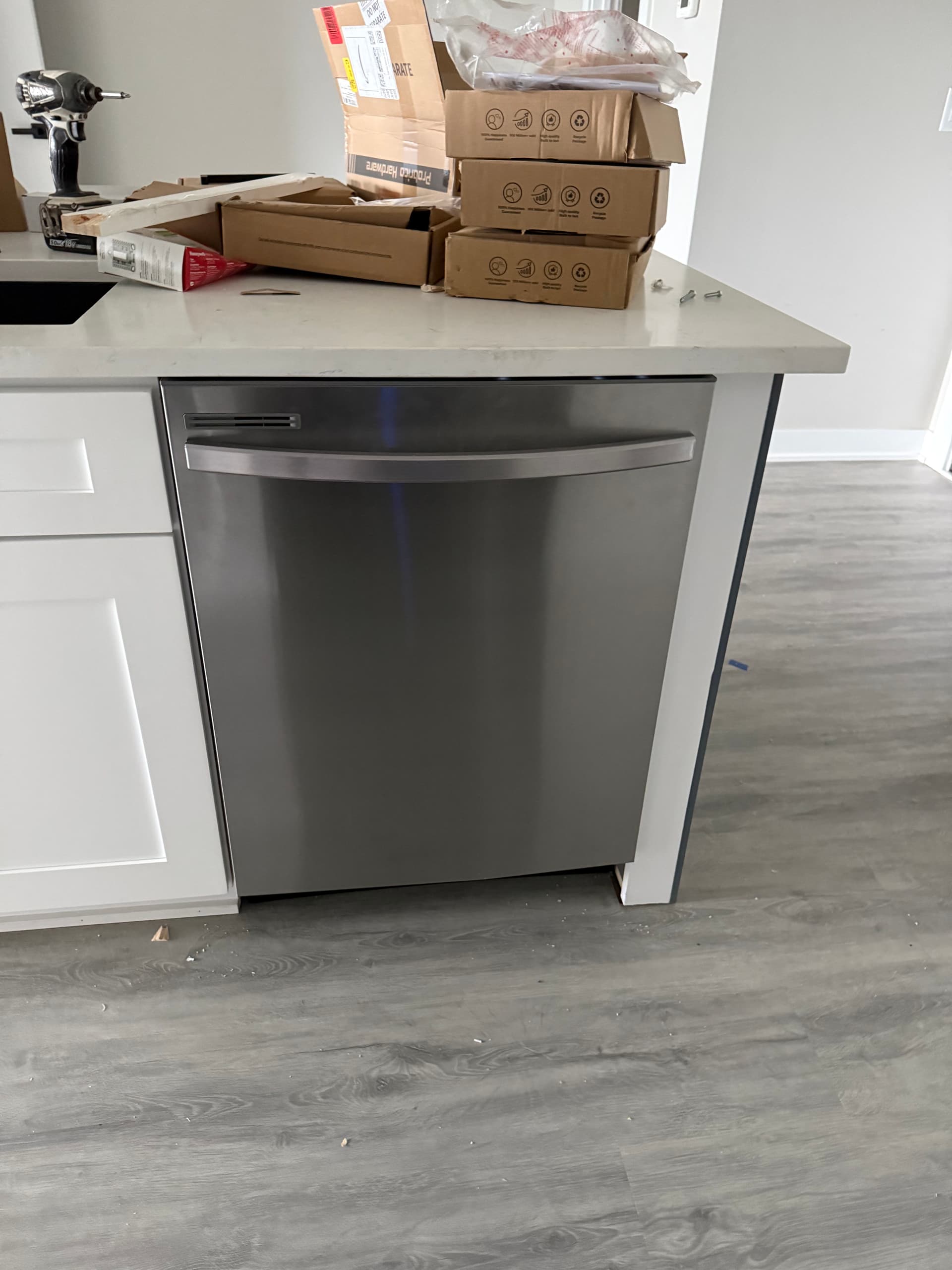 Gallery photos for 5 Units of Appliance Installs Done Before Lunch in Urbandale: Image #2